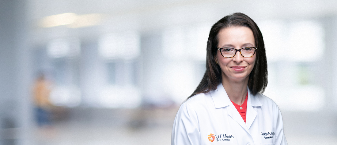 Photo of Dr. Georgia McCann